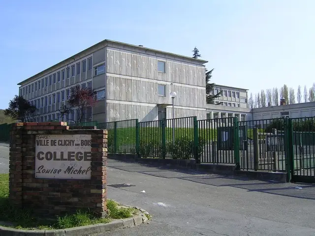 Photo de Collège Louise Michel à Clichy-sous-Bois